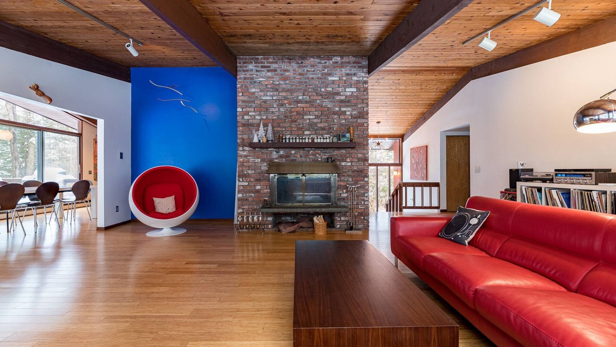 Grantham House | Xanadu - Modern House Perfect for Group Getaways