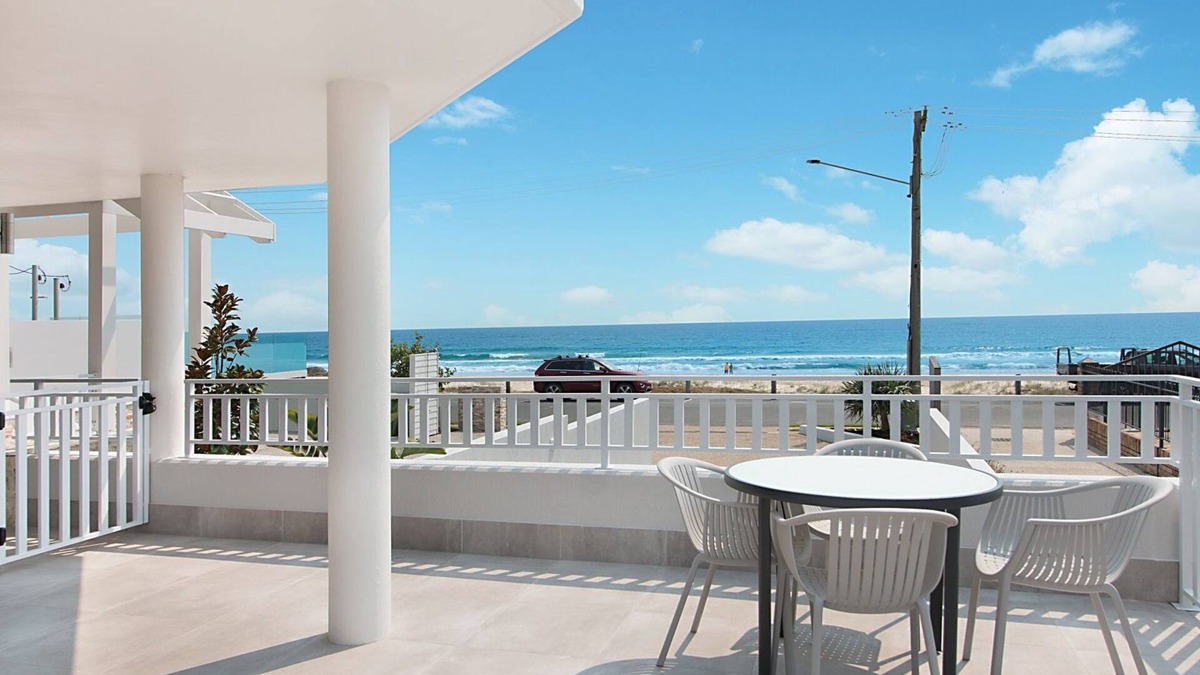Tugun Apartment | Xavier Dunes 1 - Luxury Beachfront Tugun/Currumbin