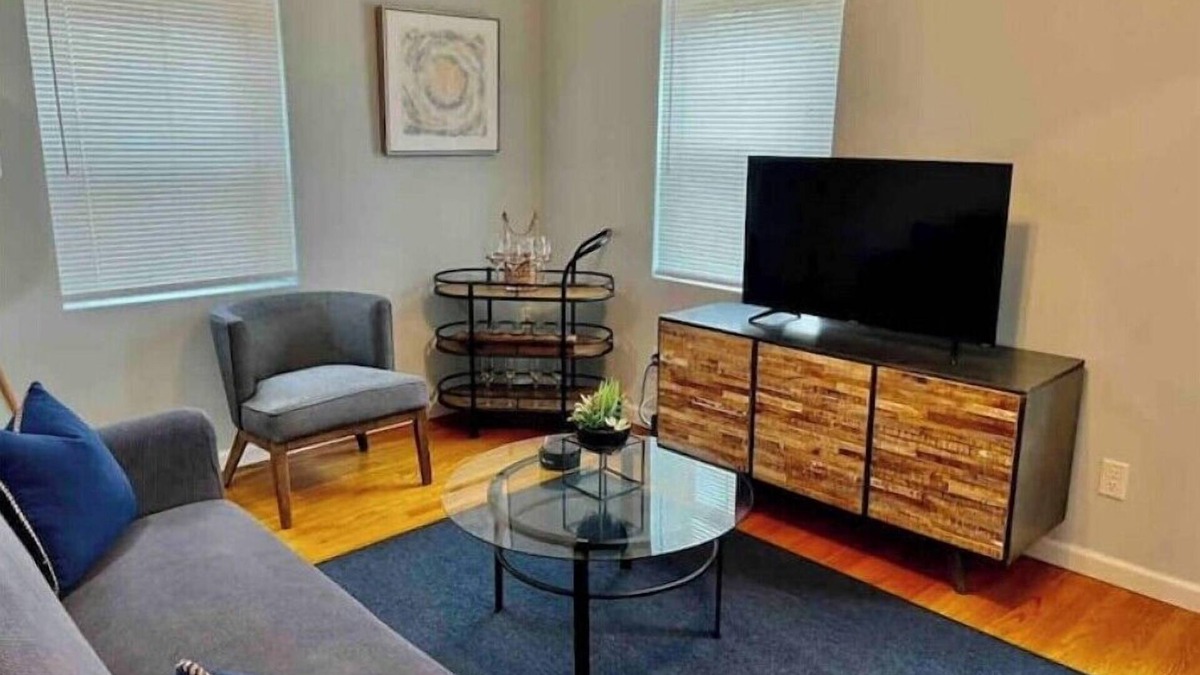Cincinnati Apartment | Xavier Place 3 - 2BR by Xavier, Hospital’s & Zoo