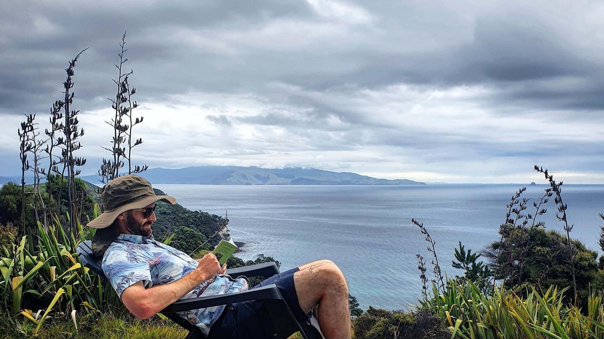 Great Barrier Island Apartment | XSPOT Cliff 4WD holiday apartment for two - Spectacular 270° Hauraki Gulf views