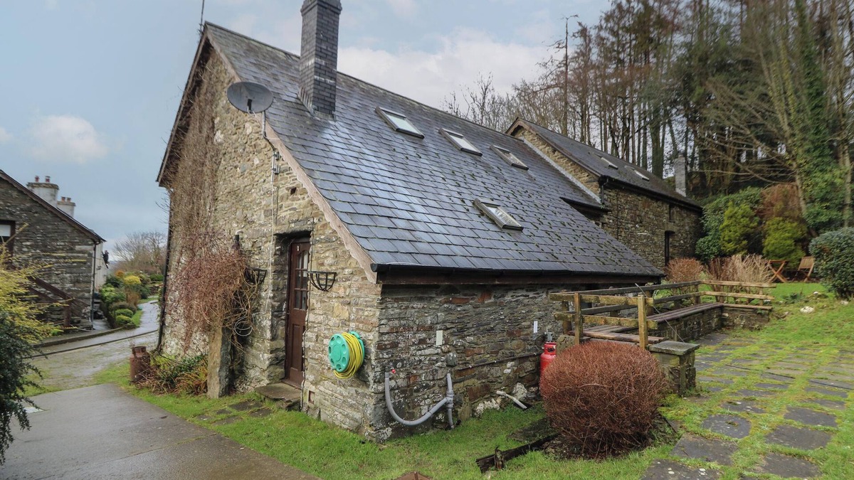Llanybydder Cottage | Y Beudy