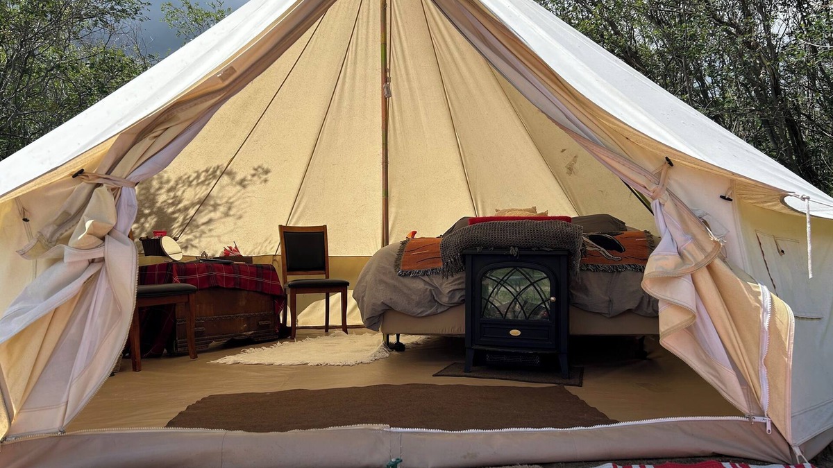 Rosedale Cabin | #Y5 Lumberjack Lounge Yurt-1 Queen Bed- Pets friendly