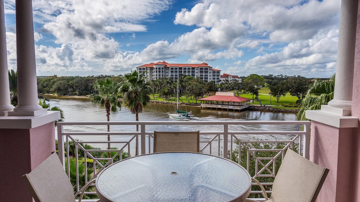 Palm Coast Condo | Yacht Harbor 2 BR condo with access to Hammock Beach Golf Resort & Spa - 474