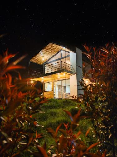Eugenio Espejo House | Yaktari Cabaña del Sol