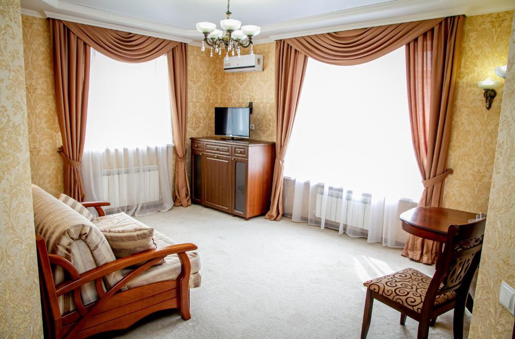 Astrakhan House | Yantar Hotel