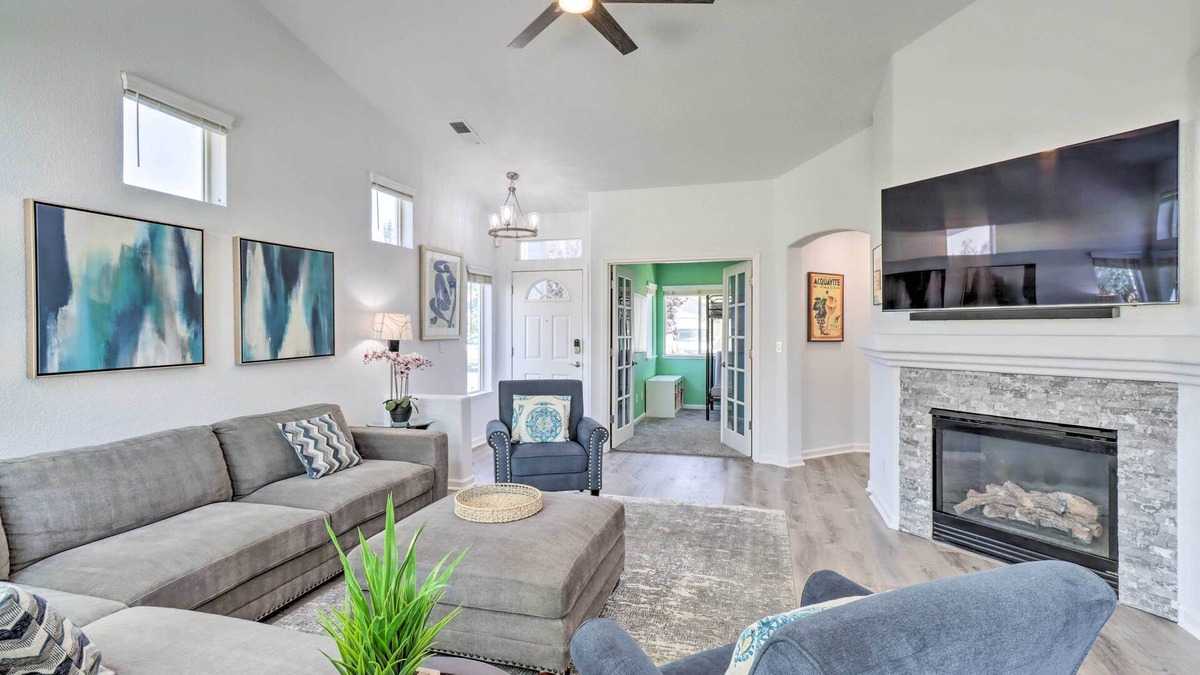 Reno House | Yard + Fire Pit: Family-Friendly Reno Home!