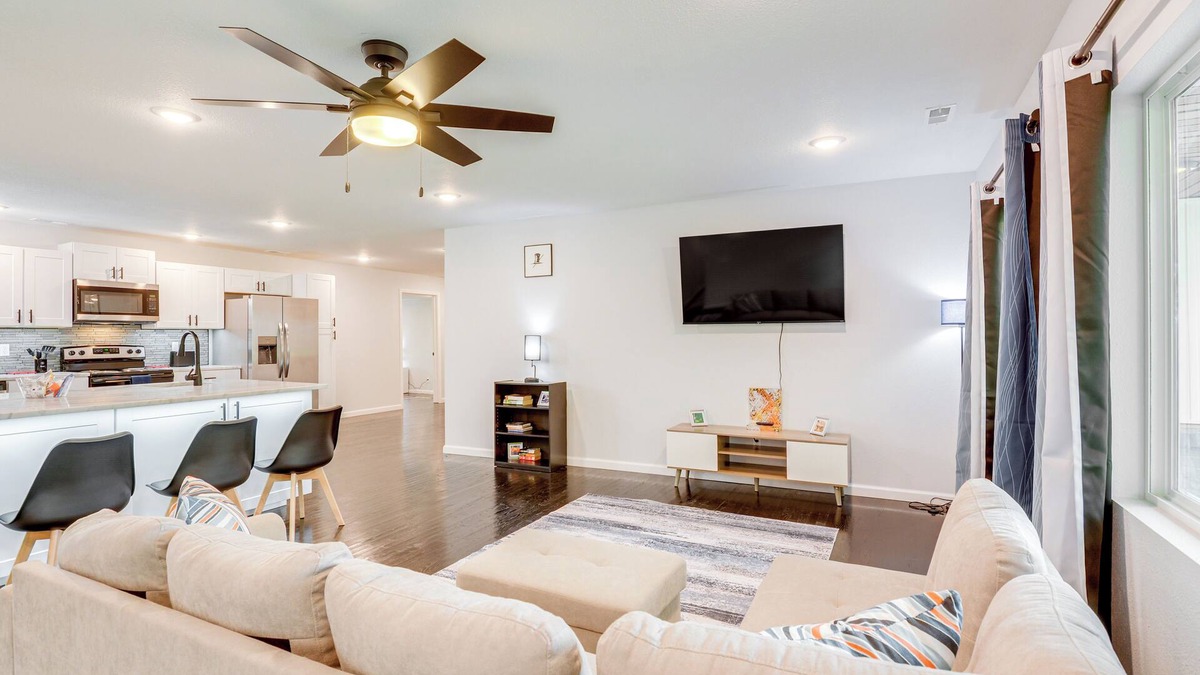 Lamar House | Yard w/Patio: Family-Friendly Home in Lamar!