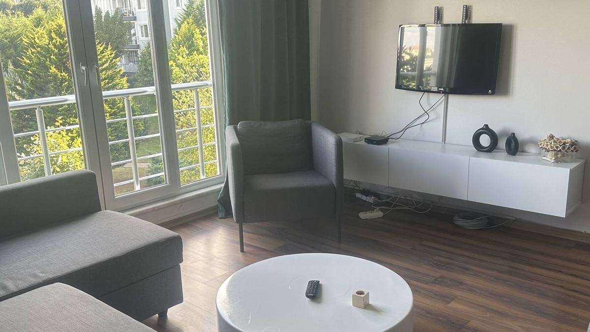 Pendik House | Yeşillikler Içinde Havuz Kullanımlı 2+1 Daire
