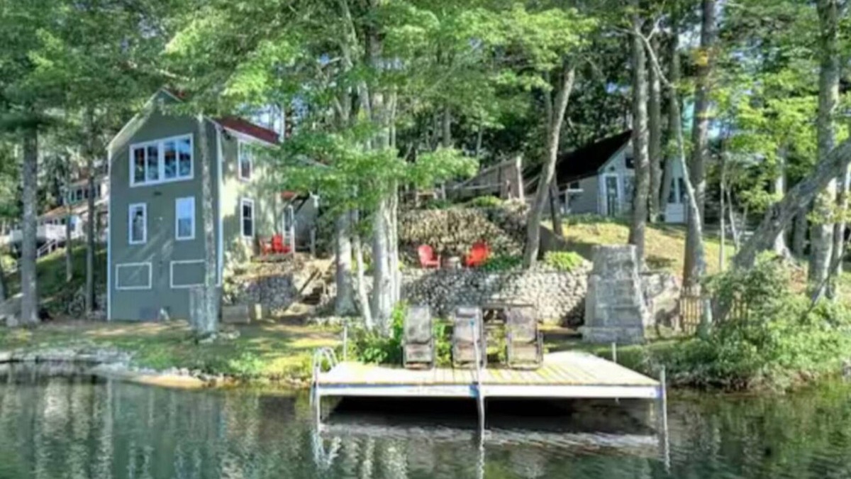 Windham Cabin | Year-round 3-bedroom WATERFRONT Windham cabin with WiFi