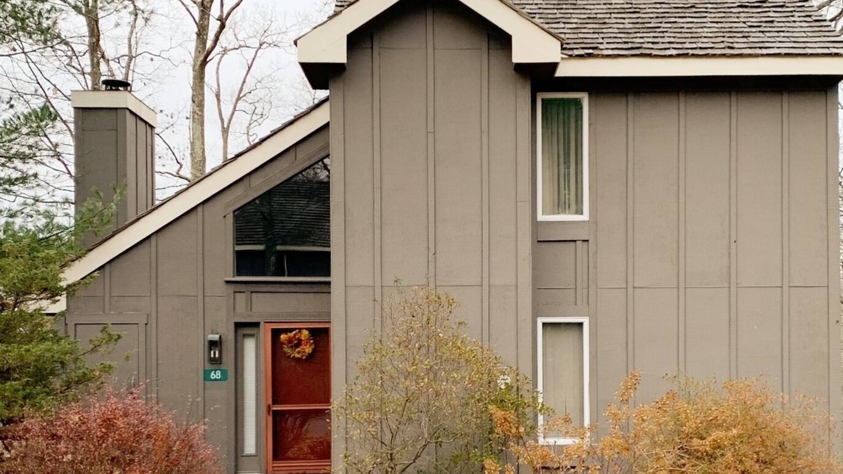White Haven House | Year-round gateway at Jack Frost