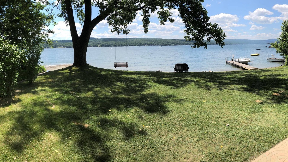 Hammondsport House | Year round lakefront house on Keuka Lake