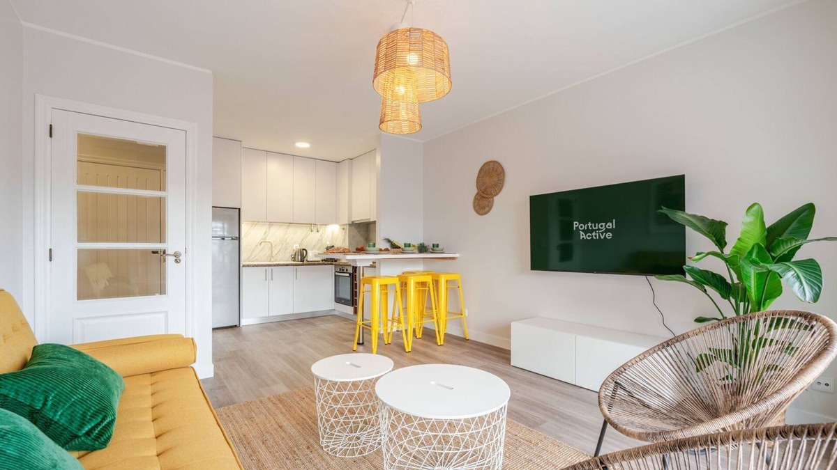 Darque Apartment | Yellow Breeze Apartament