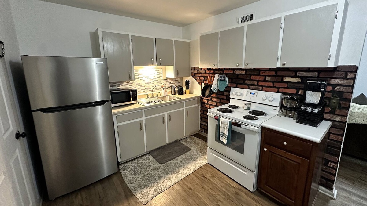 Tulsa House | Yellow House with the Red Door - 5 minute drive to Hardrock Casino!