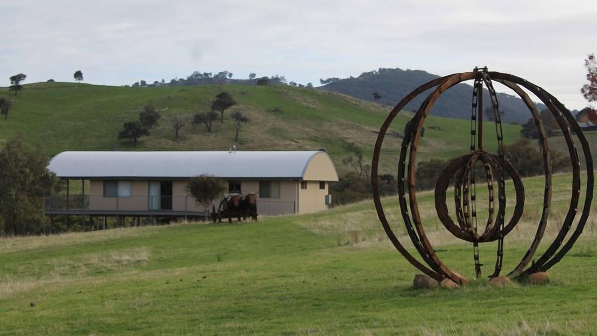 Little River Cottage | YellowBox Accessible Cottage Tumut