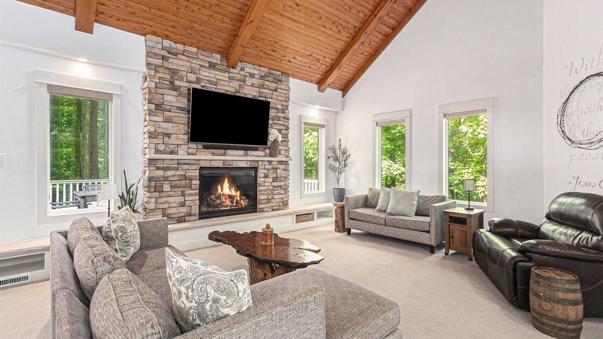 Holland House | Yemi's Place: Luxe Macatawa Home, Hot Tub, Fire Pit, Game Room