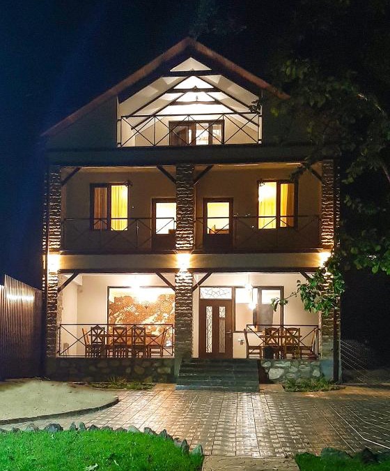 Kaputan House | Yengibar's Family house