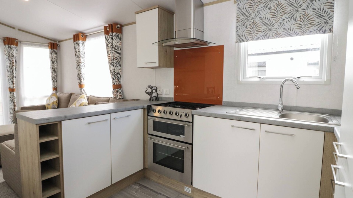 Denny Cottage | YEW, pet friendly, with a garden in Denny