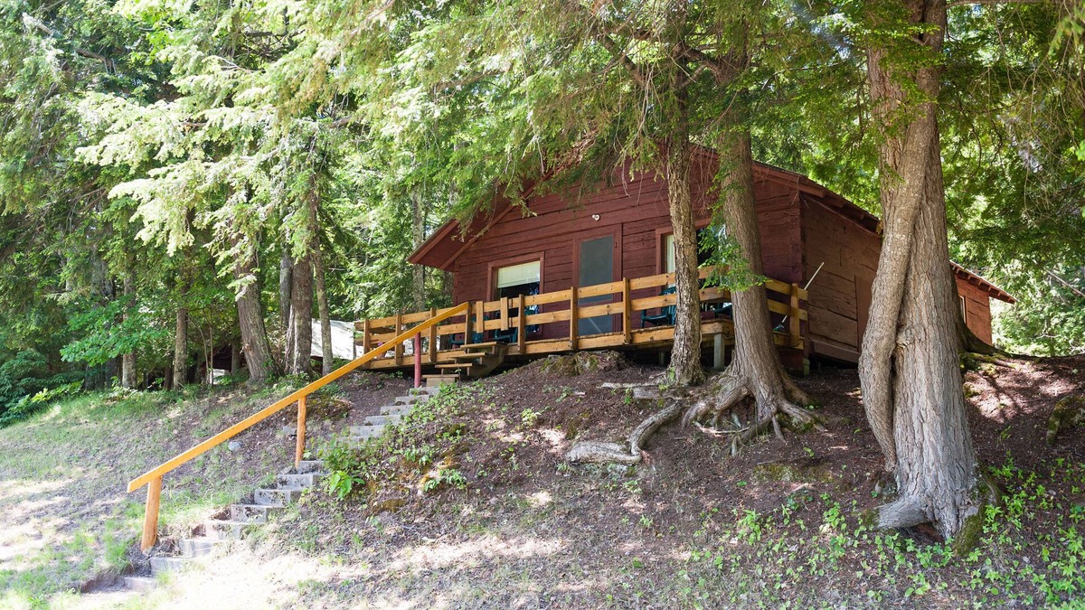 Pelkie House | Yksi (#1) Cabin on Otter Lake - Manninen's Cabins