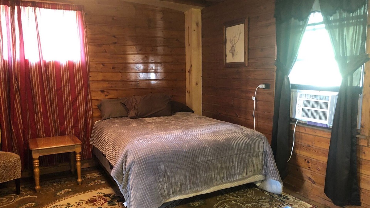 Hubbard County Apartment | Yola Lodge CABIN 1, Lake George, Minnesota, Itasca Park/Park Rapids/Bemidji
