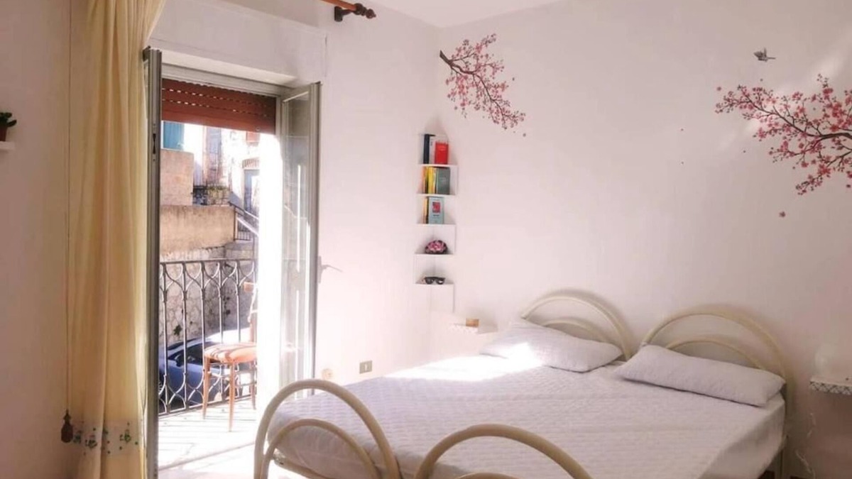 San Cataldo Apartment | YOU ARE WELCOME, House in historic center in San cataldo, kind neighborhood