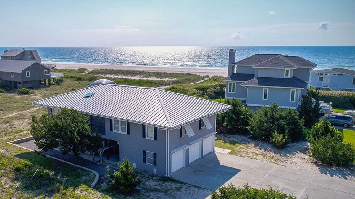 Shell Island House | You may overlook the ocean at Ocean Perch, but don’t overlook the decor!