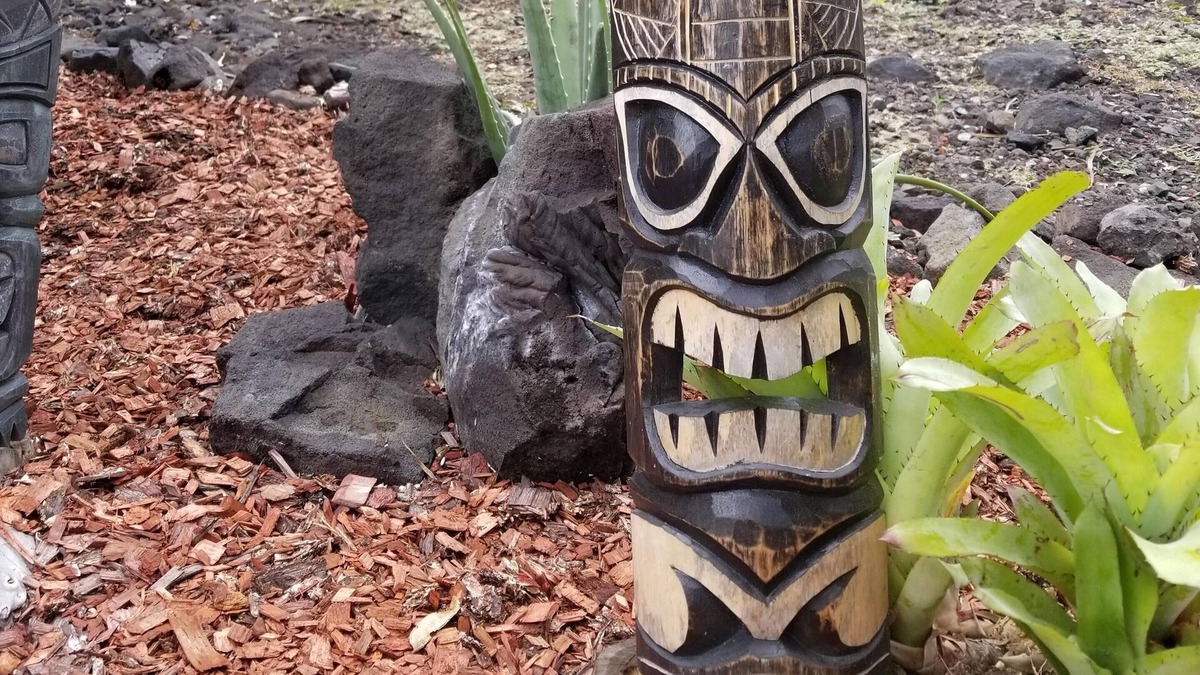 Kona Paradise House | You really won't want to leave the lanai in Kona Paradise! We're not kidding!