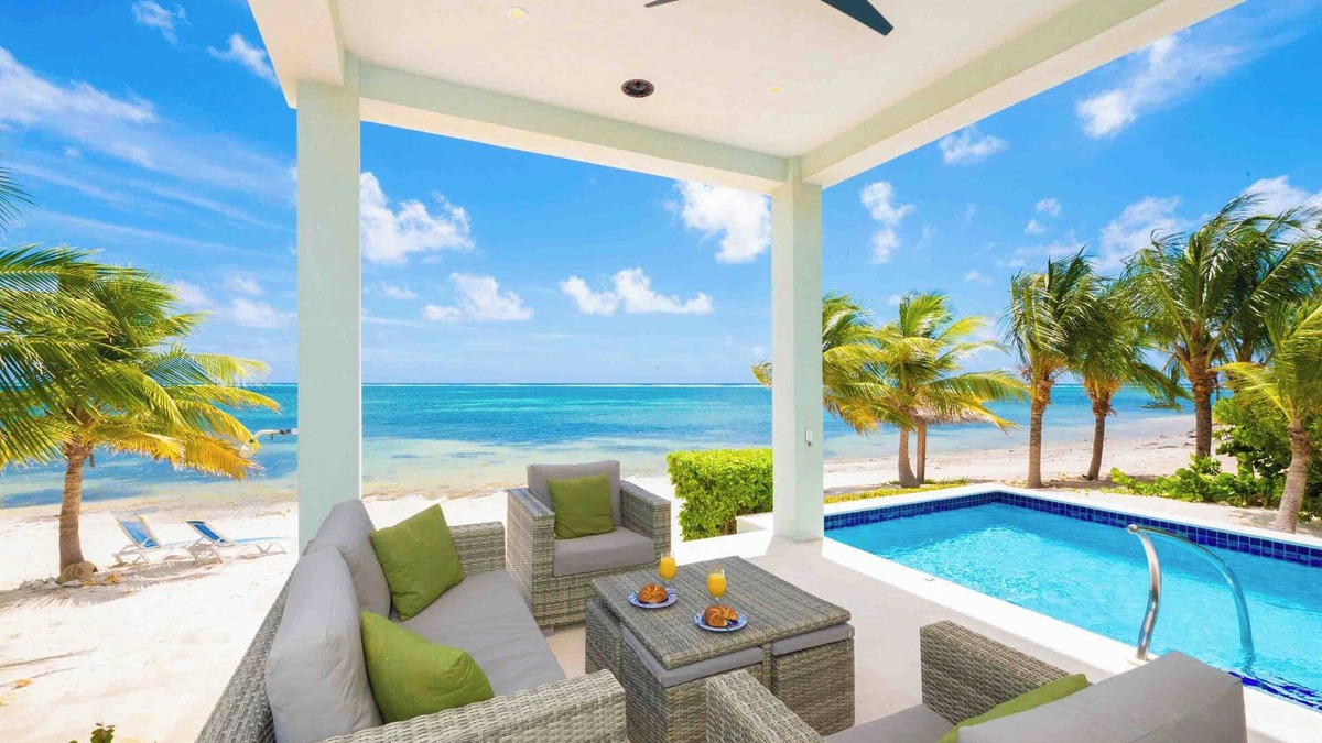 East End House | You'So Breezy: New Beach House w/Pool, & Backyard Snorkeling! Next to Ocean Frontiers