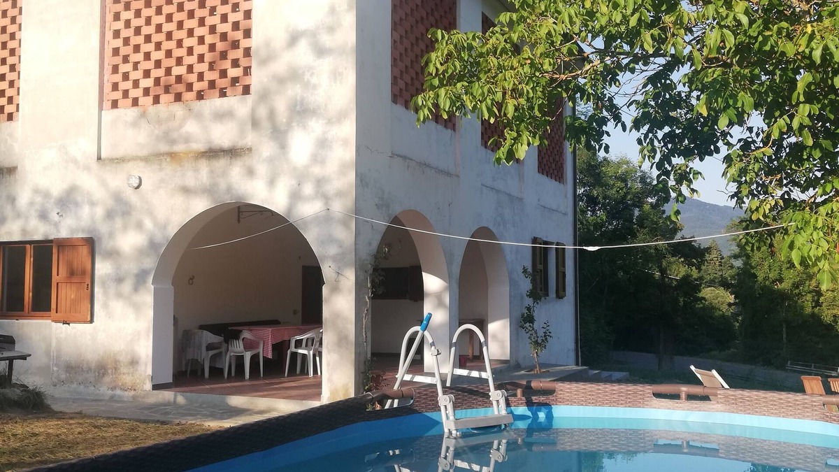 Bedonia House | You will feel like you are in the West