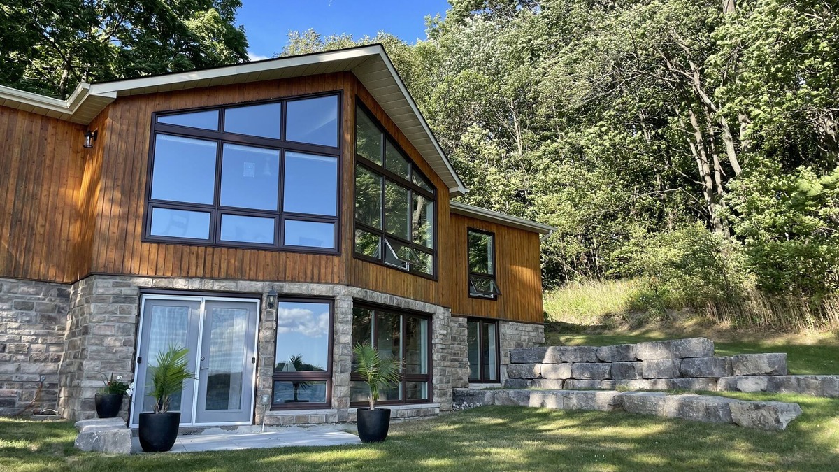 Leeds and the Thousand Islands House | Your 1000 Islands waterfront getaway awaits