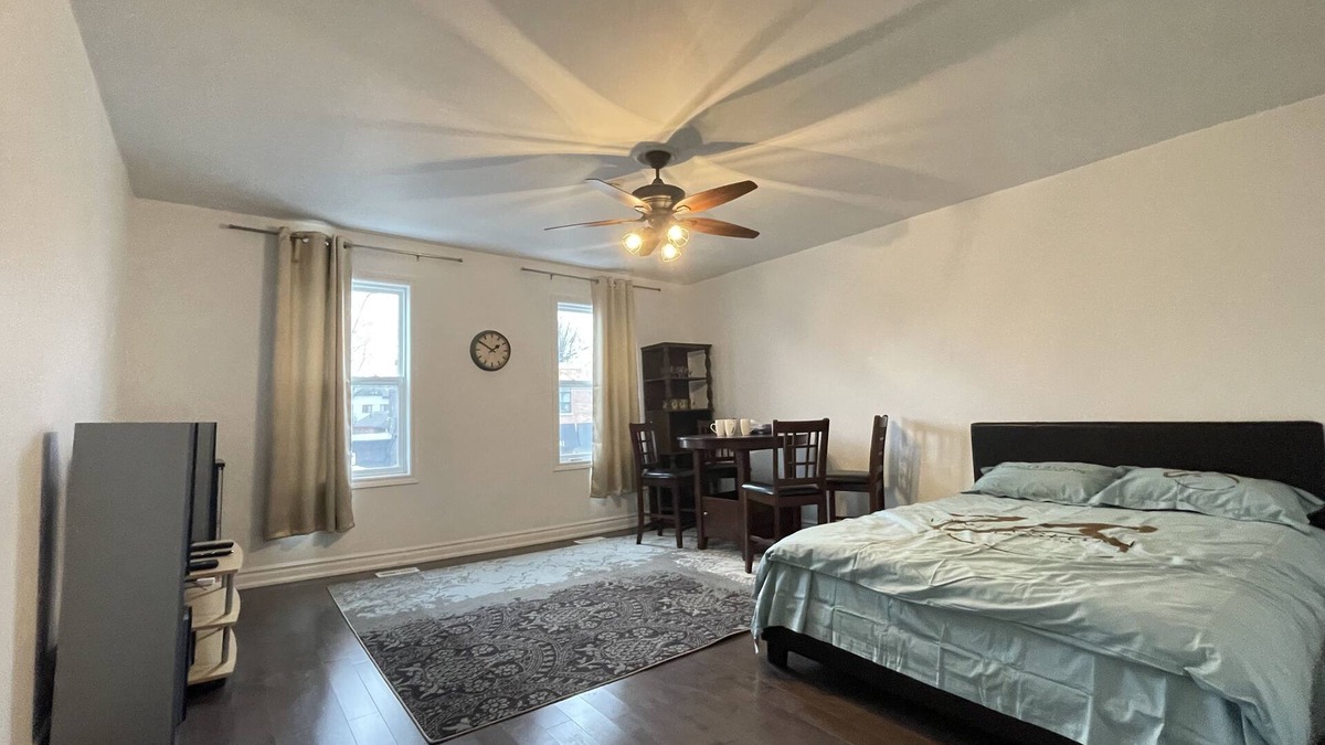 Woodbine - Lumsden House | Your another home close to Woodbine Beach and Downtown Toronto.