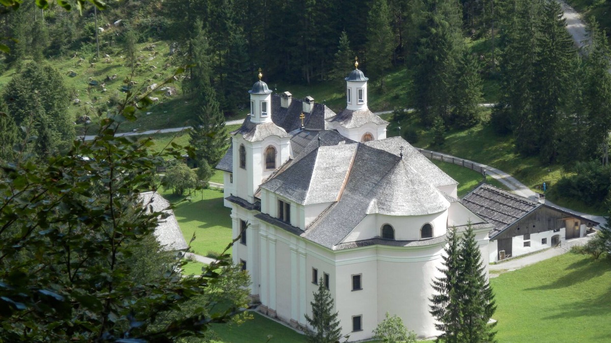 Lofer Apartment | Your apartment with a wonderful view of the Loferer Steinberge