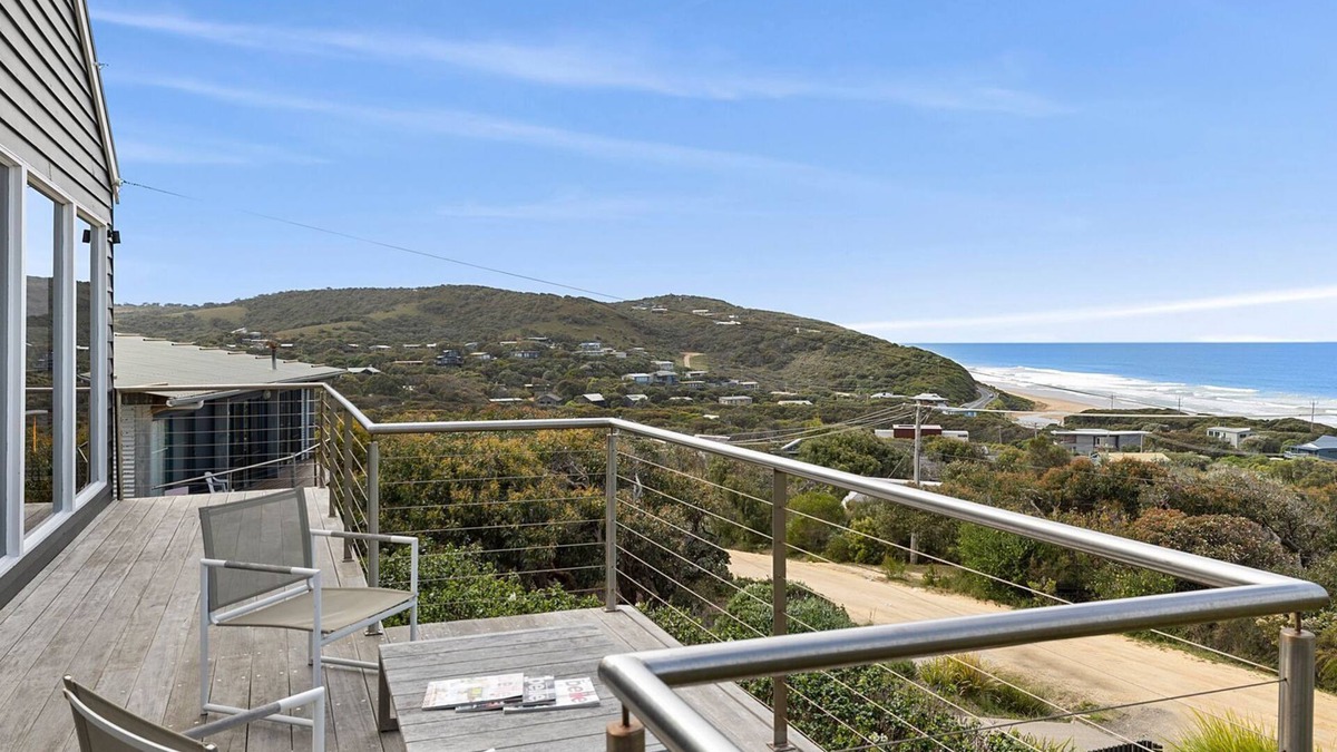 Moggs Creek House | Your beachfront oasis in Moggs Creek.