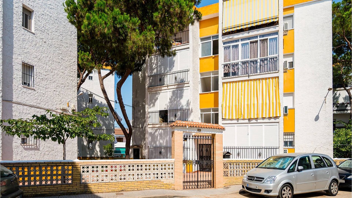 Mazagon Apartment | Your comfortable and classic vacation home in Mazagón.