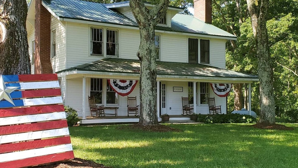 Francisco Other | Your country home away from home