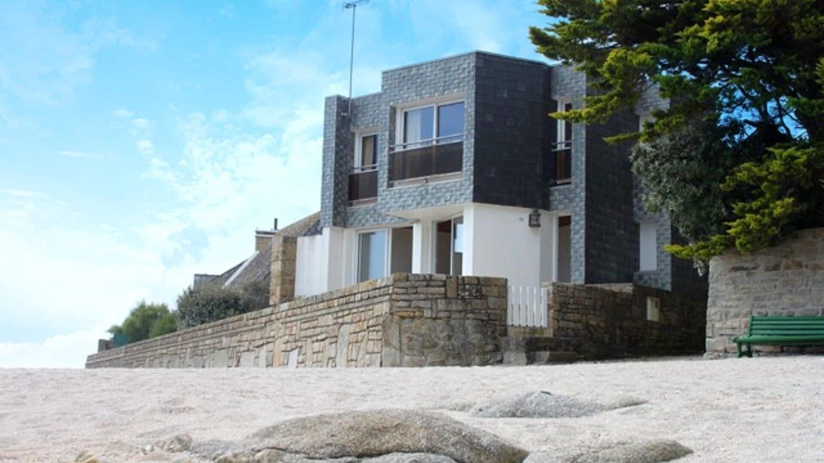 Loctudy House | Your garden: the beach