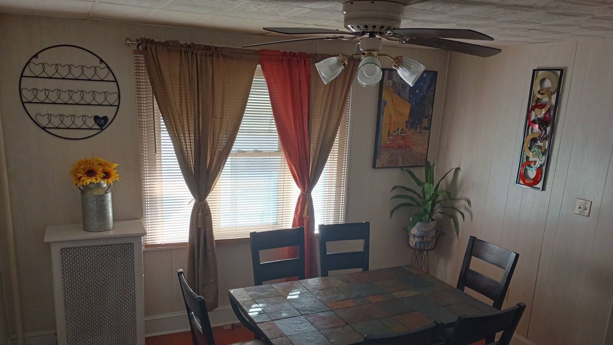 Scranton House | Your Home Away From Home In North Scranton