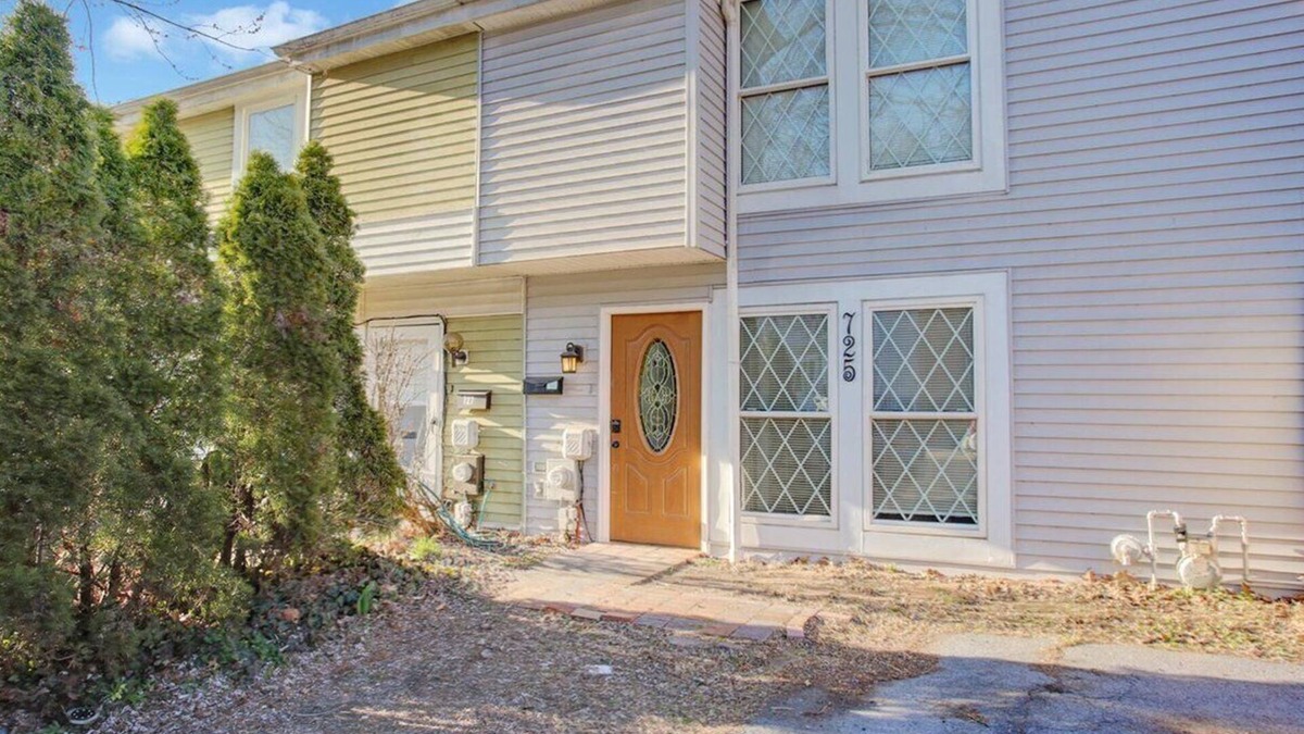 West Reading House | Your Home away from Home!n