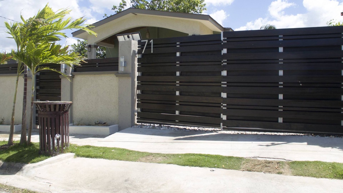 Montego Bay House | Your Home Away from Home
