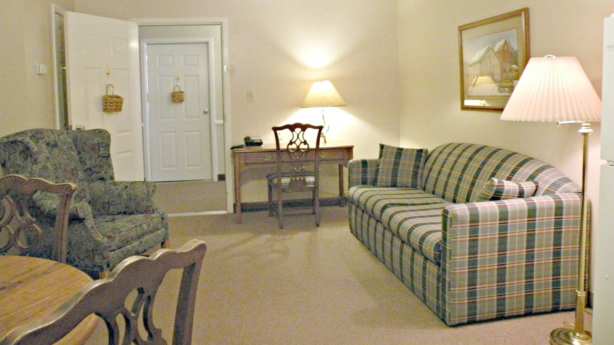 Springfield Apartment | Your Home Away From Home