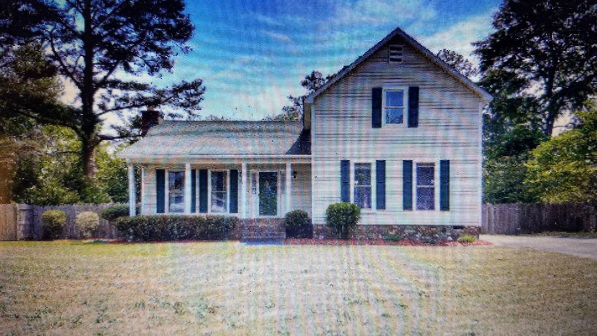 Martinez House | Your home for the Masters!