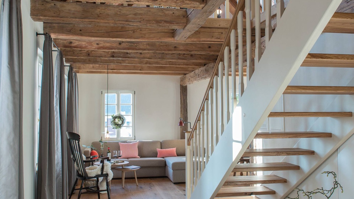 Lahr Apartment | Your home in Lahr, in a completely renovated listed building, 2-floor apartment