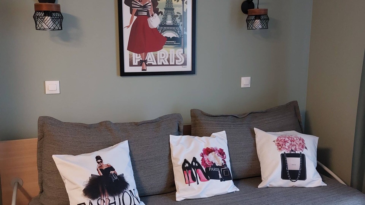 Serris Apartment | Your Ideal stay for 5 at Disneyland Paris!