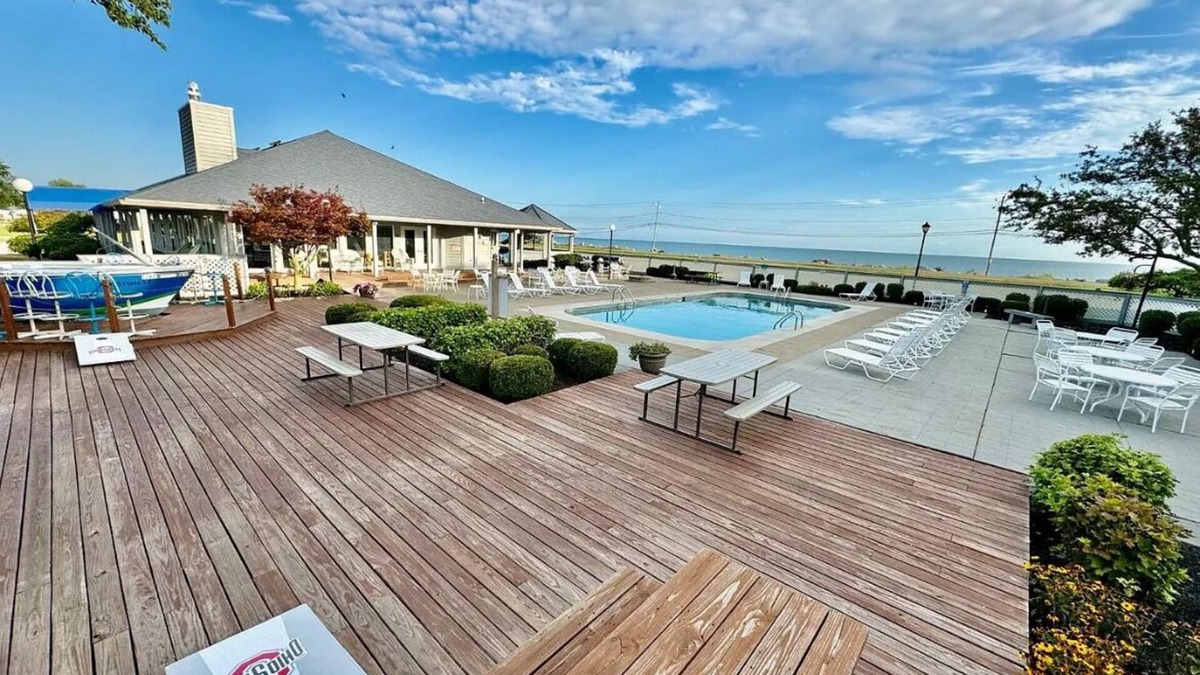 Port Clinton Condo | Your Lake Erie Islands' Getaway Condo for 6 with a Clubhouse and Pool!