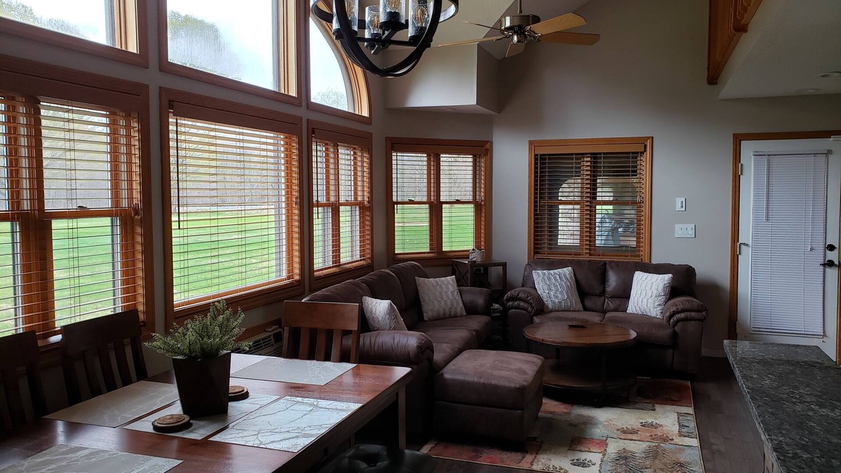 Woodstock Condo | Your Luxurious Home Away from Home in the Beautiful White Mountains