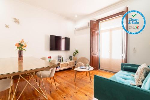 Penha de Franca House | Your New Home in Lisbon - AC and Fast Wi-Fi