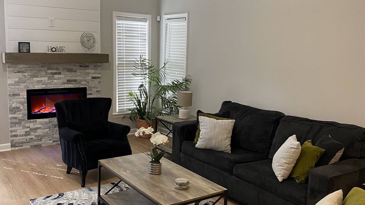 Smyrna House | "Your Oasis Away from Home near Braves Stadium"