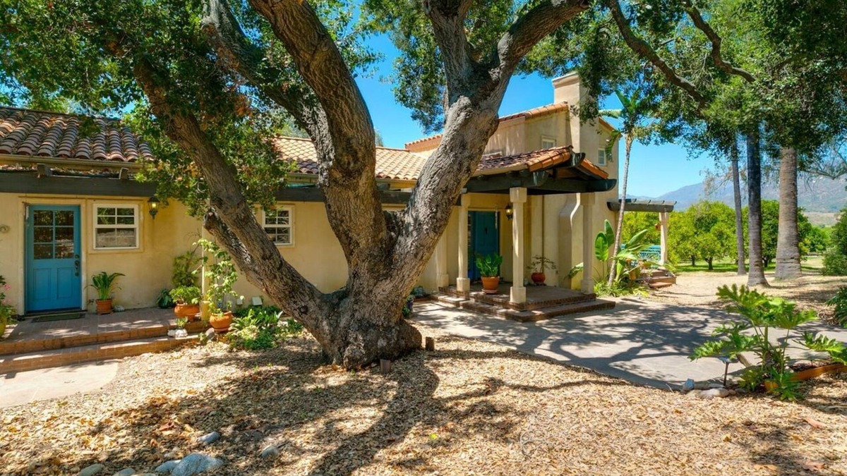 Ojai House | Your own Ojai farm!