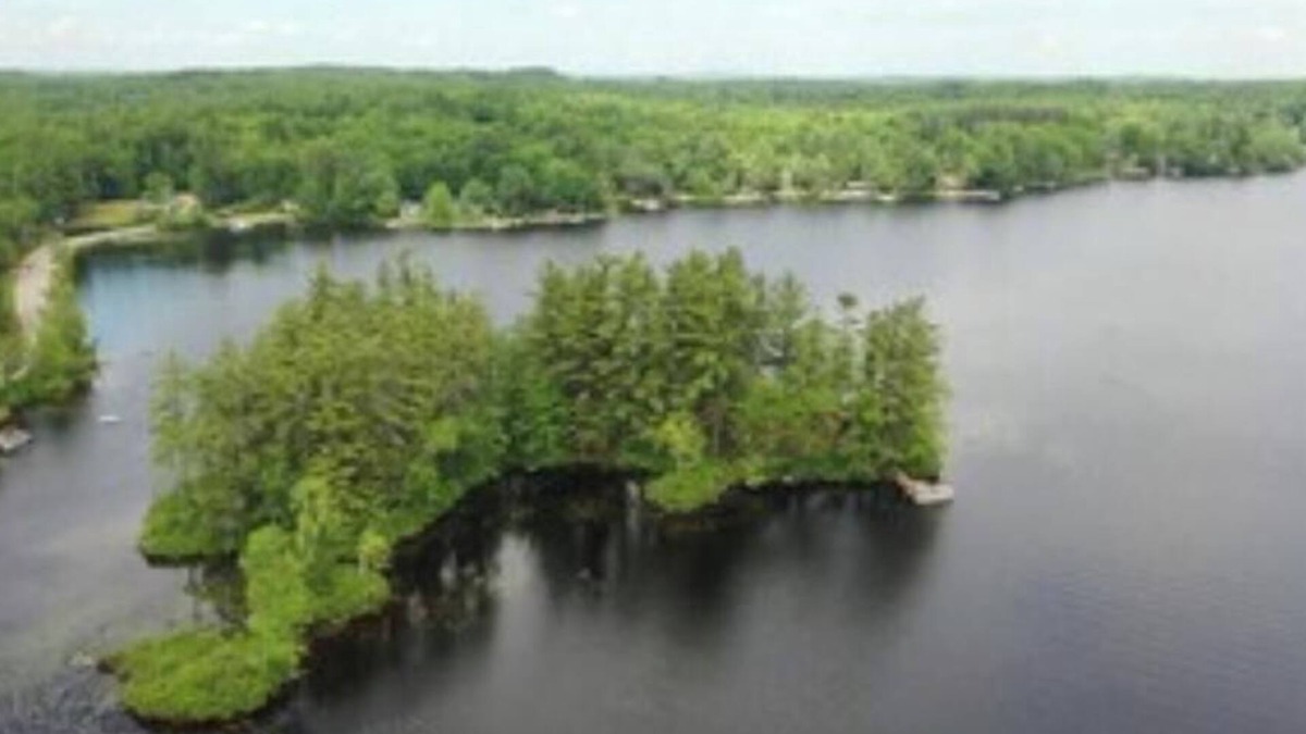 Barrington Cottage | Your own private Island Retreat