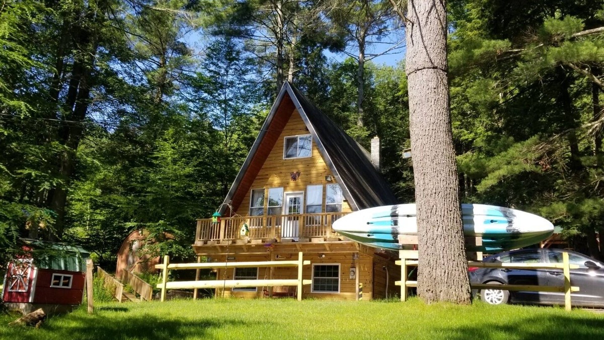 Fishs Eddy Cabin | Your own private Pine House!