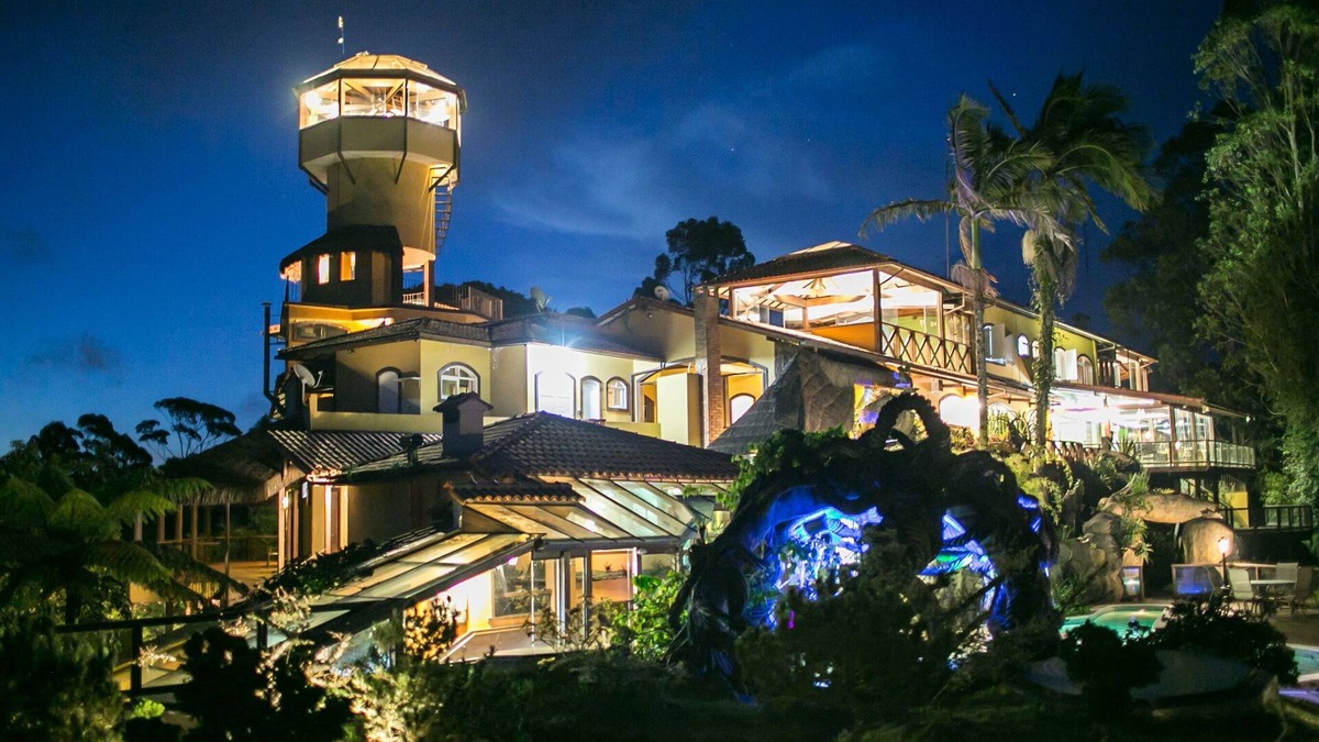 Mury Hotel | Your own private Resort on the mountain peak with breathtaking 360º views